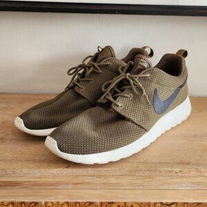 Nike Roshe Run Iguana Size M 10.5